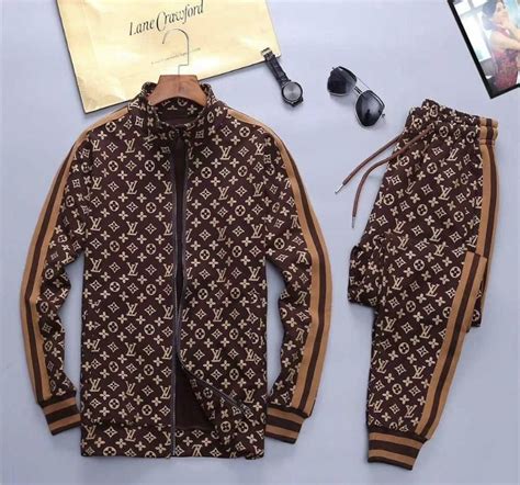 lv tracksuit men's